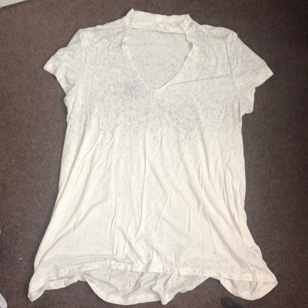AE white with grey detail V cut top